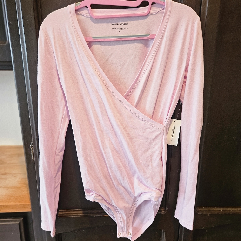 NWT Banana Republic Surplice Wrapstyle Pastel Pink Bodysuit Never Tried On